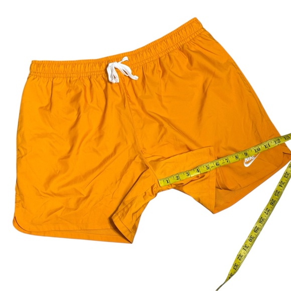Nike Men’s XL Standard Fit Woven Flow Shorts Yellow-Orange Marigold - Picture 4 of 7